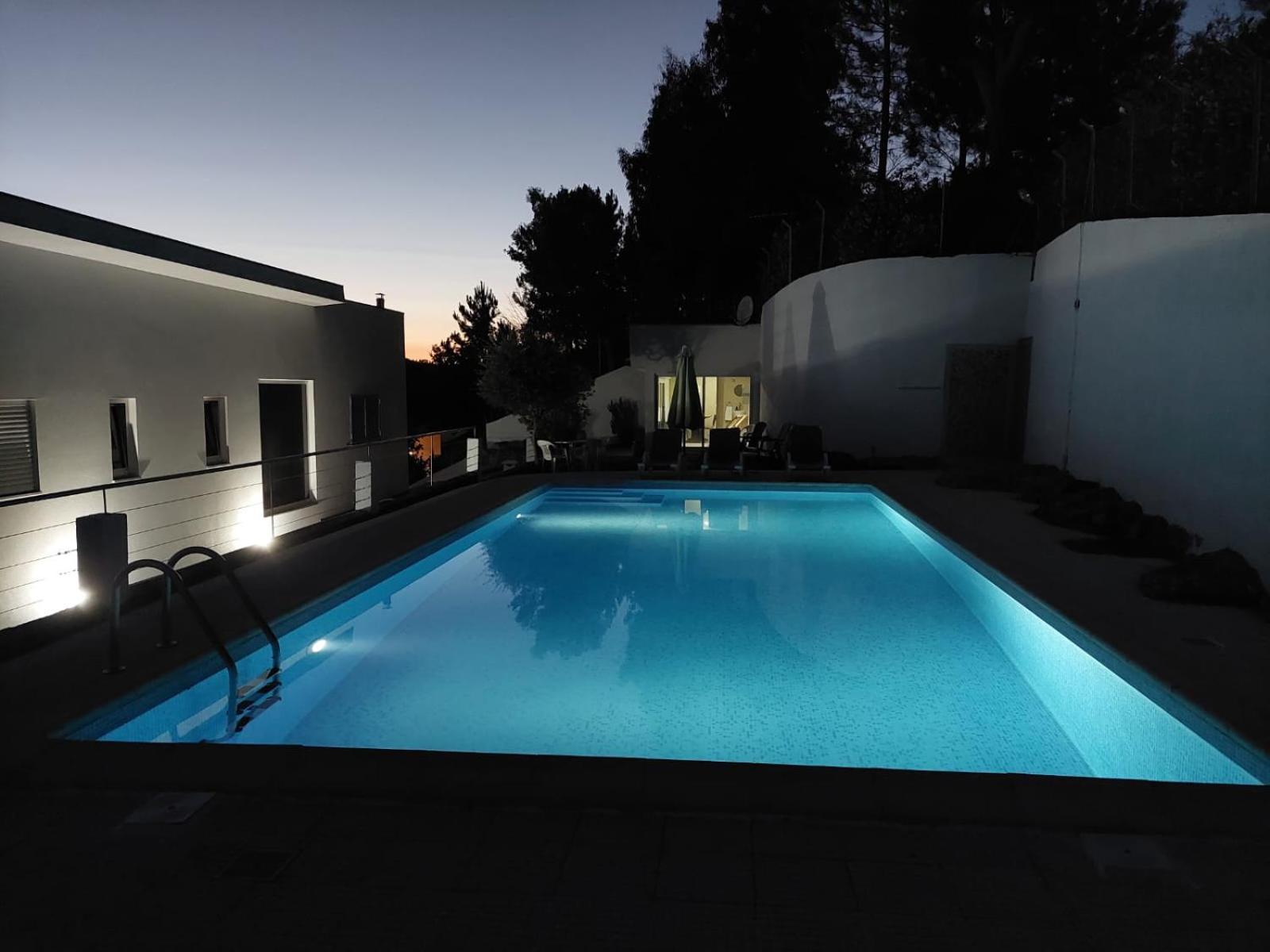Colina De Picoutos Moradia Com Piscina Casa de Férias