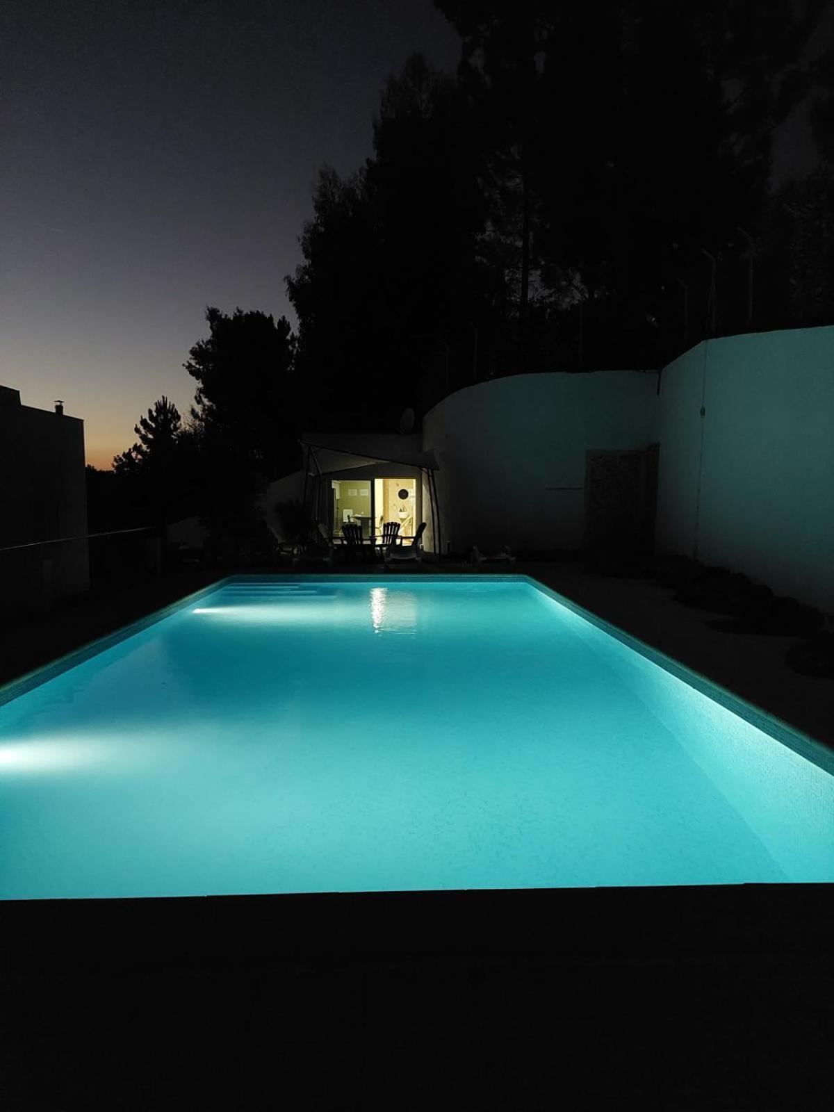 Colina De Picoutos Moradia Com Piscina