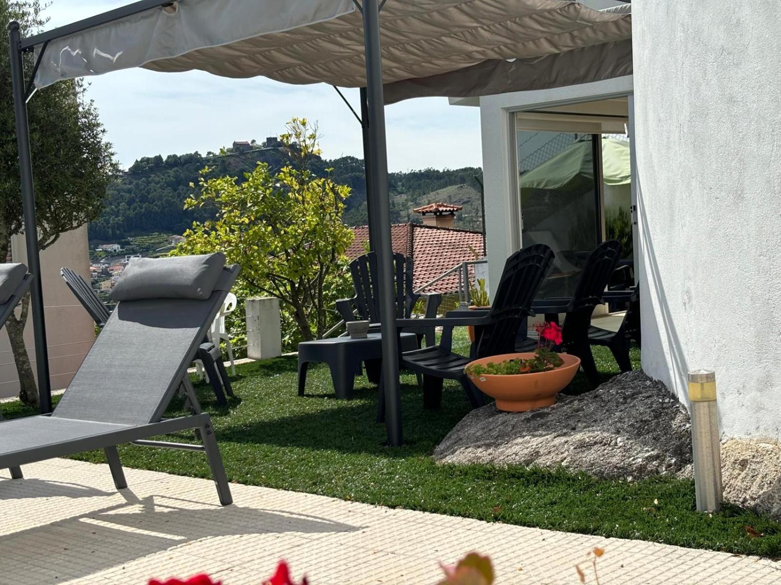 Colina De Picoutos Moradia Com Piscina